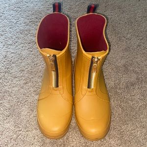 Tommy Hilfiger rain boots